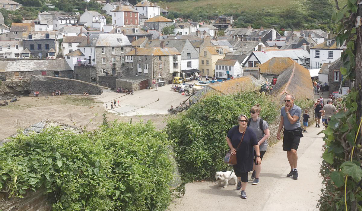 Port Isaac -roscarrock hill